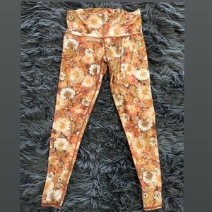 Teeki Leggings Hot Pant